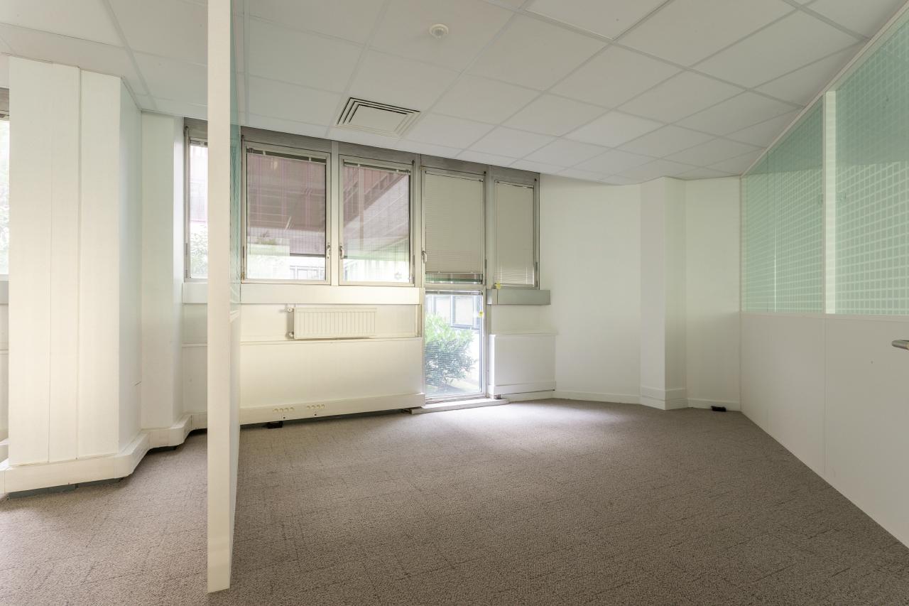Bureau Fontenay-sous-Bois 712m² Location bureau Fontenay-sous-Bois Val-de-Marne OLBUR2107180 9